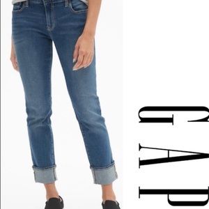 Gap straight cuff ankle jeans